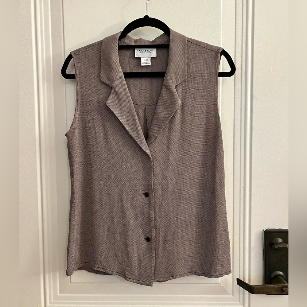 Emanuel Ungaro Sleeveless Collared Top